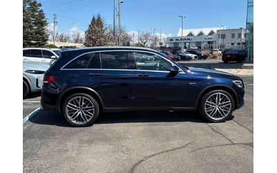 mercedes-benz-glc-43-amg - 2
