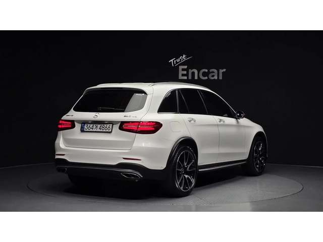 Mercedes-Benz GLC 43 AMG BURMASTER* HEAD-UP* 360* CARBON* PANO* КРАЙНА ЦЕНА - автомобили, коли, обяви за нови и употребявани 2