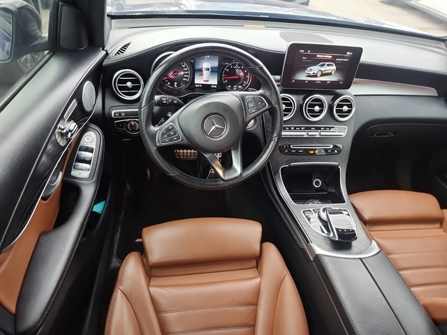Mercedes-Benz GLC 43 AMG 4MATIC/BURMESTER/PANO/360 - автомобили, коли, обяви за нови и употребявани 8