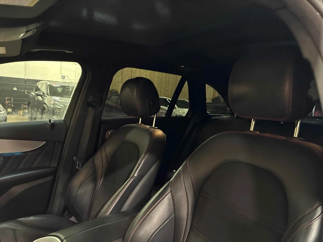 Mercedes-Benz GLC 43 AMG ДИСТРОНИК * ПОДГРЕВ * ПАНОРАМА * 360 * BURMESTER - автомобили, коли, обяви за нови и употребявани 8