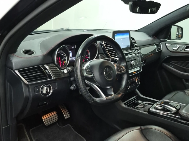 Mercedes-Benz GLC 43 AMG * * CARFAX * * АВТО КРЕДИТ * * БЕЗ ИНЦИДЕНТИ - автомобили, коли, обяви за нови и употребявани 5