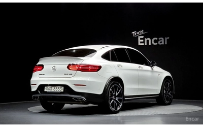 mercedes-benz-glc-43-amg - 1