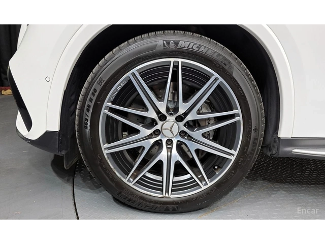 Mercedes-Benz GLC 43 AMG 4MATIC* BURMESTER* DISTRONIC* HEAD-UP* 360* - автомобили, коли, обяви за нови и употребявани 4