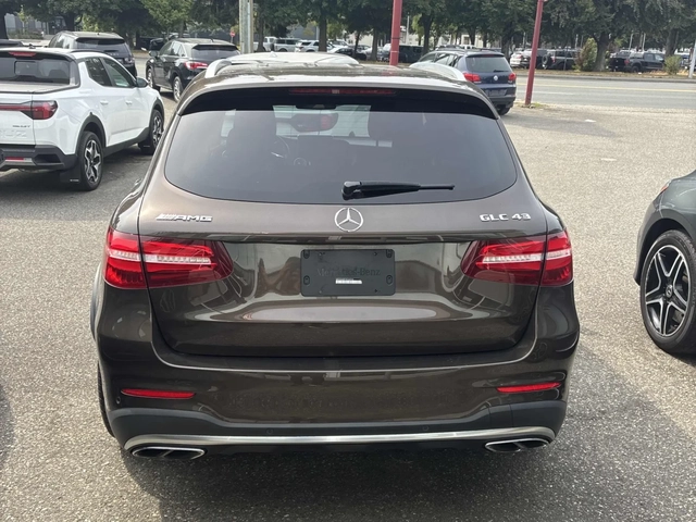 Mercedes-Benz GLC 43 AMG 4MATIC - автомобили, коли, обяви за нови и употребявани 3