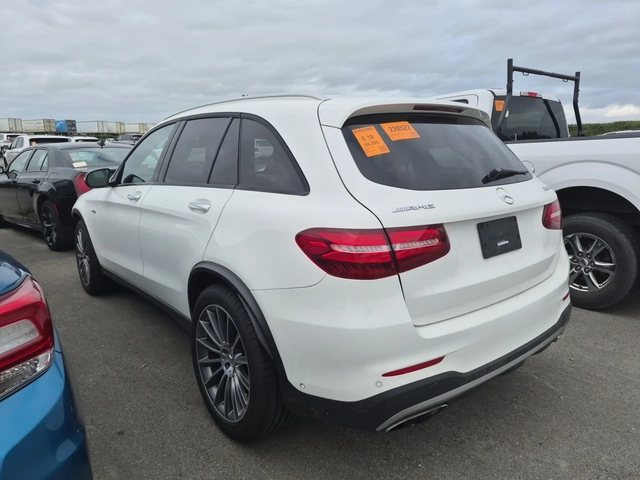 Mercedes-Benz GLC 43 AMG 4MATIC - автомобили, коли, обяви за нови и употребявани 3