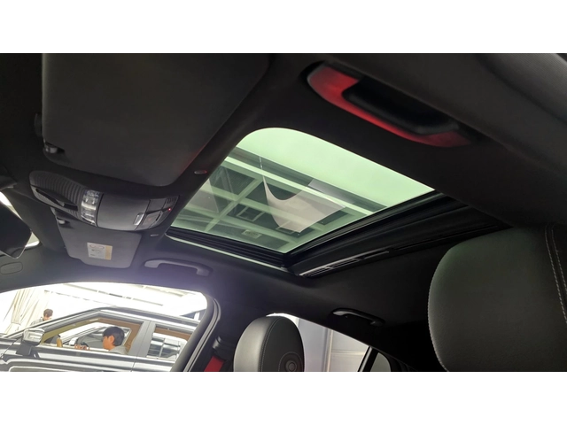 Mercedes-Benz GLC 43 AMG - автомобили, коли, обяви за нови и употребявани 12