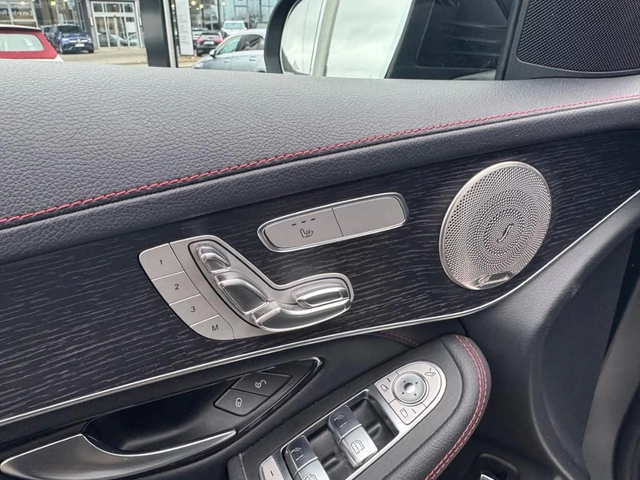 Mercedes-Benz GLC GLC - автомобили, коли, обяви за нови и употребявани 9