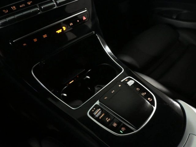 Mercedes-Benz GLC 300 SUV 4MATIC* АвтоКредит* (Цена до БГ) - автомобили, коли, обяви за нови и употребявани 7