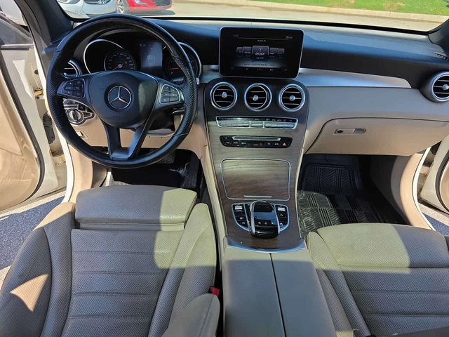 Mercedes-Benz GLC * 300 * ОБДУХВАНЕ * ПАНОРАМА * 360 * ПОДГРЕВ - автомобили, коли, обяви за нови и употребявани 13
