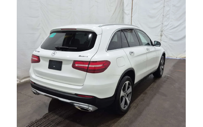 mercedes-benz-glc - 2
