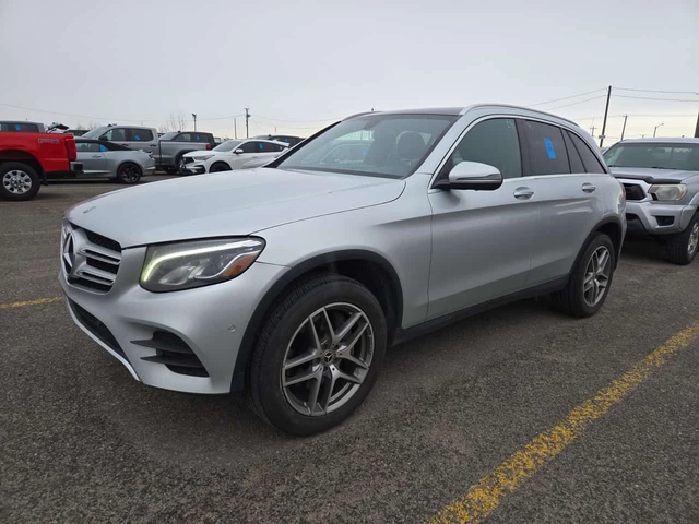 Mercedes-Benz GLC * 300 * 2 КЛЮЧА * ПАНОРАМА * ПОДГРЕВ * - автомобили, коли, обяви за нови и употребявани 0