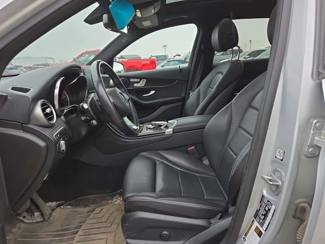 Mercedes-Benz GLC * 300 * 2 КЛЮЧА * ПАНОРАМА * ПОДГРЕВ * - автомобили, коли, обяви за нови и употребявани 6