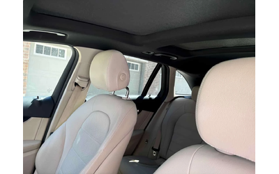 Mercedes-Benz GLC * 300 * ПАНОРАМА * ПОДГРЕВ * ПРЕДСТАВИТЕЛСТВО - автомобили, коли, обяви за нови и употребявани 11