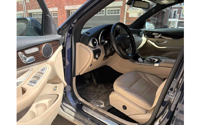 Mercedes-Benz GLC * 300 * ПАНОРАМА * ПОДГРЕВ * ПРЕДСТАВИТЕЛСТВО - автомобили, коли, обяви за нови и употребявани 6