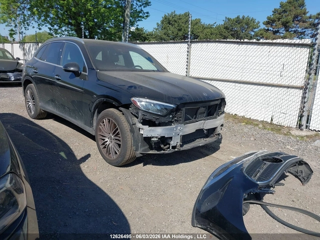 Mercedes-Benz GLC 300 4MATIC - автомобили, коли, обяви за нови и употребявани 0