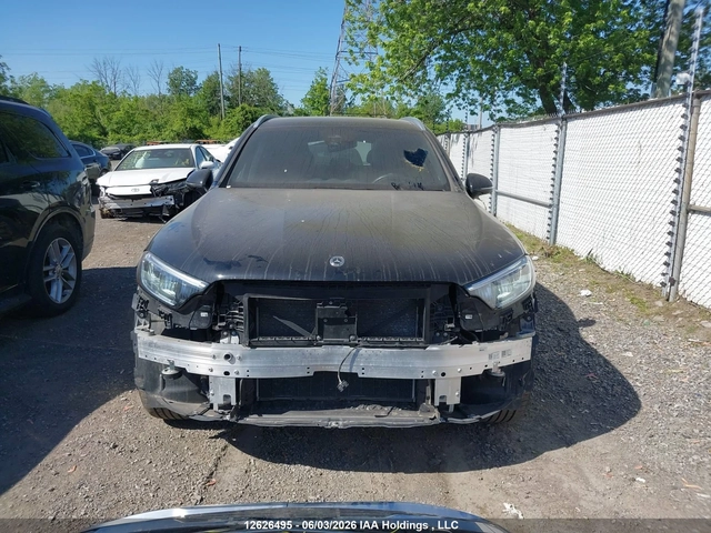 Mercedes-Benz GLC 300 4MATIC - автомобили, коли, обяви за нови и употребявани 11