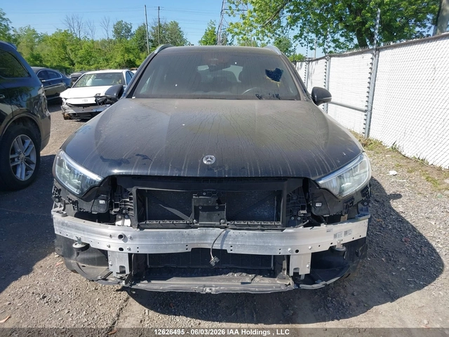 Mercedes-Benz GLC 300 4MATIC - автомобили, коли, обяви за нови и употребявани 5