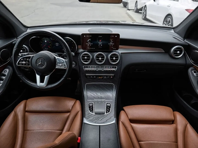 Mercedes-Benz GLC 300 4MATIC - автомобили, коли, обяви за нови и употребявани 11