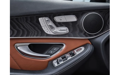 Mercedes-Benz GLC 300 4MATIC - автомобили, коли, обяви за нови и употребявани 15