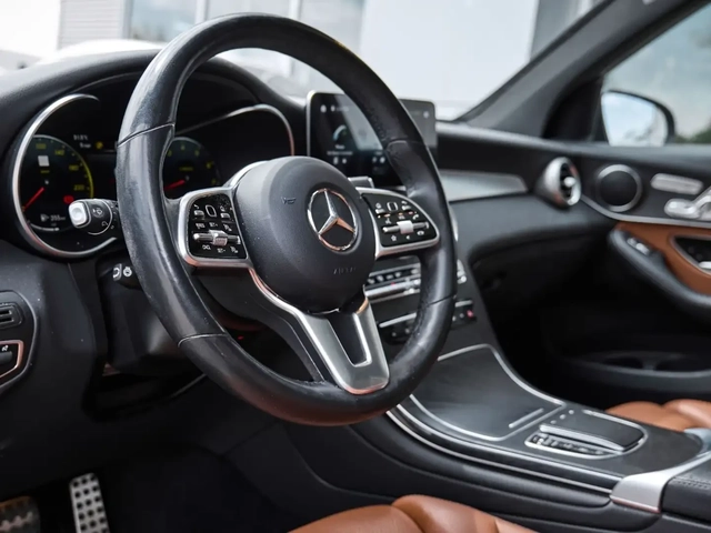 Mercedes-Benz GLC 300 4MATIC - автомобили, коли, обяви за нови и употребявани 16