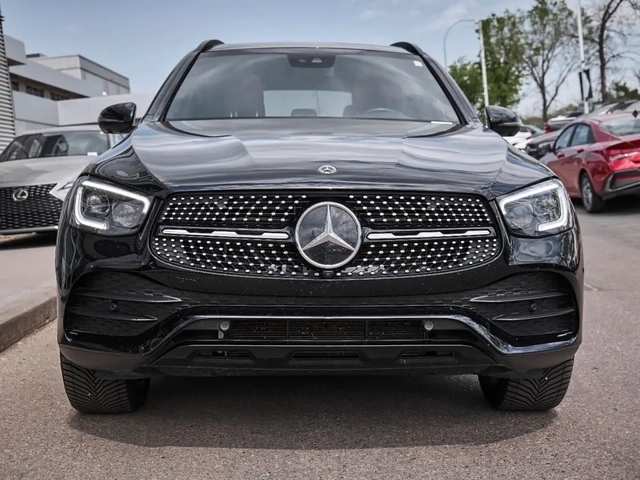 Mercedes-Benz GLC 300 4MATIC - автомобили, коли, обяви за нови и употребявани 1
