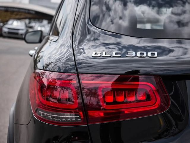 Mercedes-Benz GLC 300 4MATIC - автомобили, коли, обяви за нови и употребявани 6