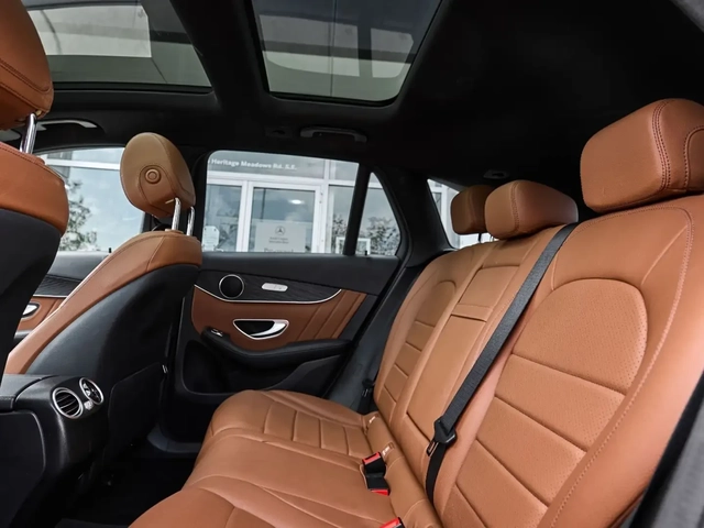 Mercedes-Benz GLC 300 4MATIC - автомобили, коли, обяви за нови и употребявани 8