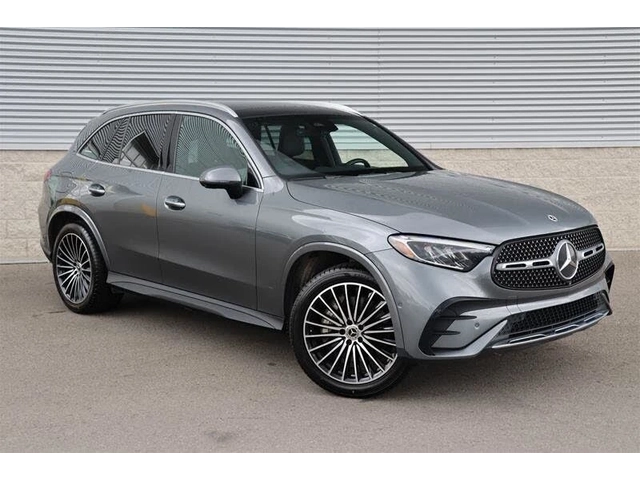 Mercedes-Benz GLC AMG LINE* 4MATIC* 360* PANO* LANE* DISTRO - автомобили, коли, обяви за нови и употребявани 0