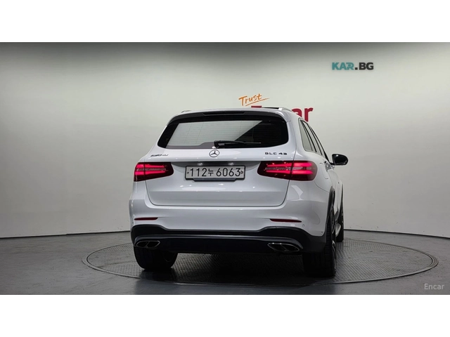 Mercedes-Benz GLC 43 4MATIC* КОЖА* НАВИ* ПАНО* 360* HUD - автомобили, коли, обяви за нови и употребявани 3