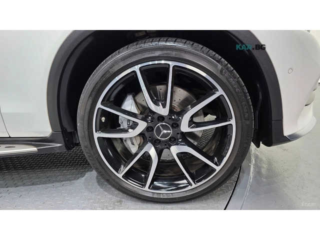 Mercedes-Benz GLC 43 4MATIC* КОЖА* НАВИ* ПАНО* 360* HUD - автомобили, коли, обяви за нови и употребявани 4