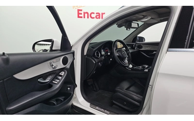 Mercedes-Benz GLC GLC220d 4MATIC | Memory | Ел. волан | Панорама - автомобили, коли, обяви за нови и употребявани 7