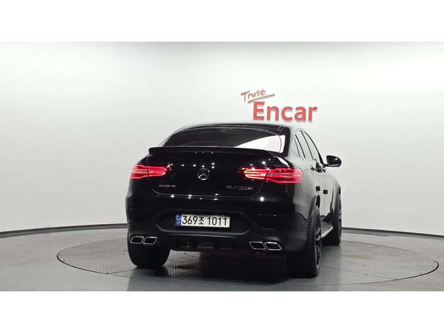 Mercedes-Benz GLC 63 AMG S* 2019* BLACK OPTIC* HEAD-UP* 360* КРАЙНА ЦЕНА - автомобили, коли, обяви за нови и употребявани 2