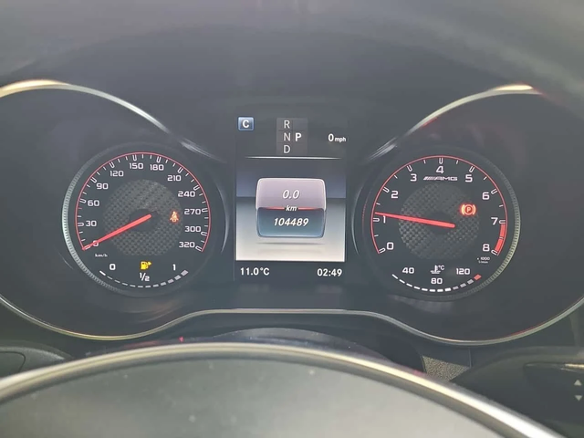Mercedes-Benz GLC 63 AMG S * BURMESTER * 360 * PANO * CARFAX - автомобили, коли, обяви за нови и употребявани 8