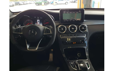 Mercedes-Benz GLC 63 AMG S * BURMESTER * 360 * PANO * CARFAX - автомобили, коли, обяви за нови и употребявани 9