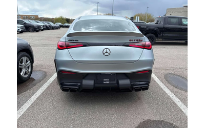 mercedes-benz-glc-63-amg - 3