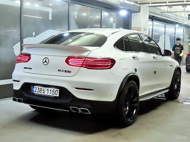 Mercedes-Benz GLC 63 AMG S 4MATIC+ * 360* BURMESTER 4D* HUD* DISTRO* LANE - автомобили, коли, обяви за нови и употребявани 3