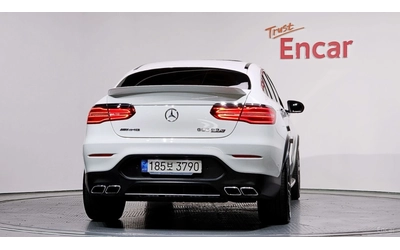 mercedes-benz-glc-63-amg - 3