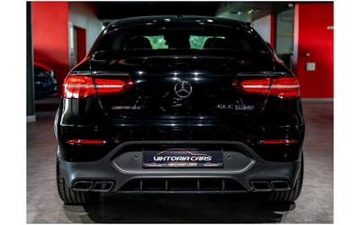 mercedes-benz-glc-63-amg - 4