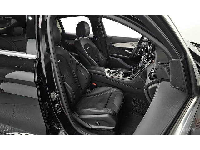 Mercedes-Benz GLC 63 AMG S 4MATIC+ * Coupe* HUD* 360* V8 - автомобили, коли, обяви за нови и употребявани 12