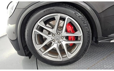 mercedes-benz-glc-63-amg - 2