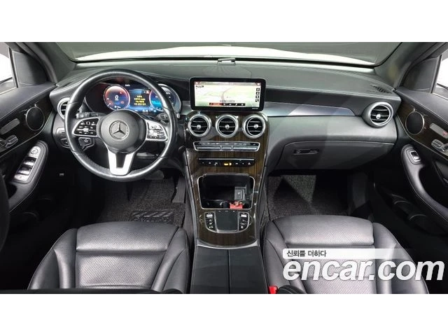 Mercedes-Benz GLC 300 | 4MATIC | AMG LINE - автомобили, коли, обяви за нови и употребявани 5