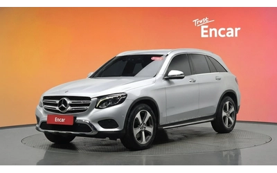 mercedes-benz-glc - 0