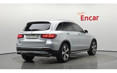 mercedes-benz-glc - 1