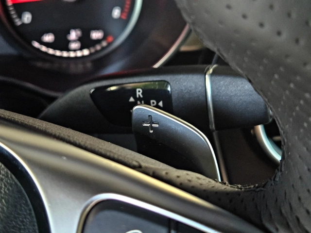 Mercedes-Benz GLC Coupe 350AMG/GERMANY/360CAMERA/AIRMATIC/KEYLESS/BLIND/LI - автомобили, коли, обяви за нови и употребявани 12
