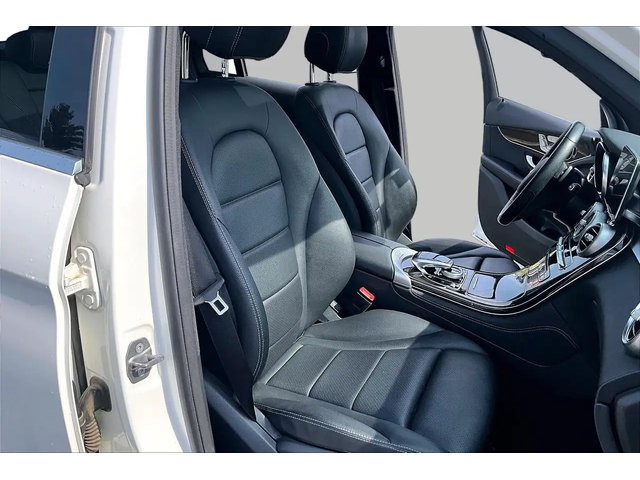 Mercedes-Benz GLC GLC 300-4M | AWD | Leather | Sunroof | Navigation All Wheel Drive - автомобили, коли, обяви за нови и употребявани 17