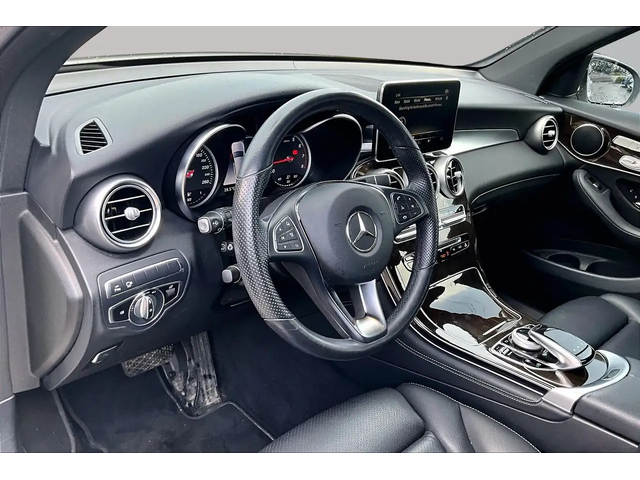 Mercedes-Benz GLC GLC 300-4M | AWD | Leather | Sunroof | Navigation All Wheel Drive - автомобили, коли, обяви за нови и употребявани 1