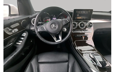 mercedes-benz-glc-glc-300-4m-awd-leather-sunroof-navigation-all-wheel-drive - 2