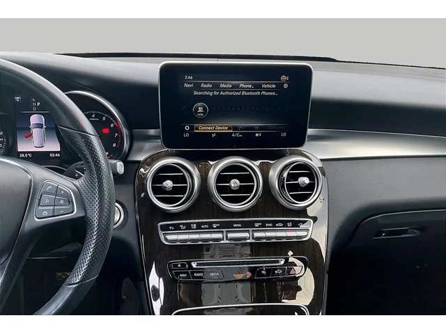 Mercedes-Benz GLC GLC 300-4M | AWD | Leather | Sunroof | Navigation All Wheel Drive - автомобили, коли, обяви за нови и употребявани 4