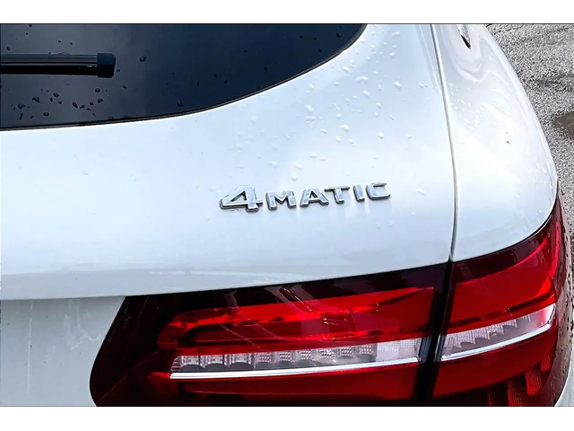 Mercedes-Benz GLC GLC 300-4M | AWD | Leather | Sunroof | Navigation All Wheel Drive - автомобили, коли, обяви за нови и употребявани 7