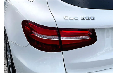 Mercedes-Benz GLC GLC 300-4M | AWD | Leather | Sunroof | Navigation All Wheel Drive - автомобили, коли, обяви за нови и употребявани 8